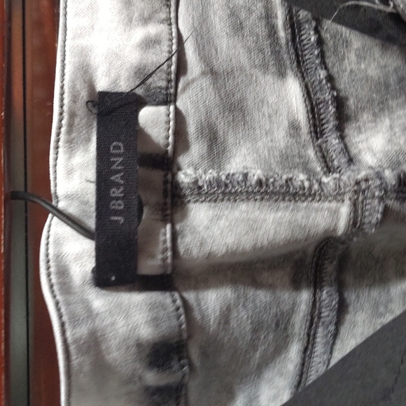 J brand jeans - Picture 4 of 4